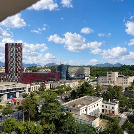 Nyaraló Egt Tirana